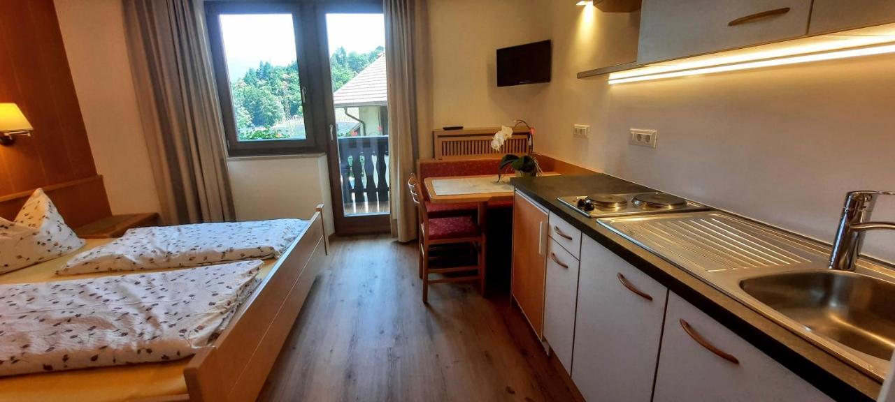 Moserhof Marlengo Eksteriør billede